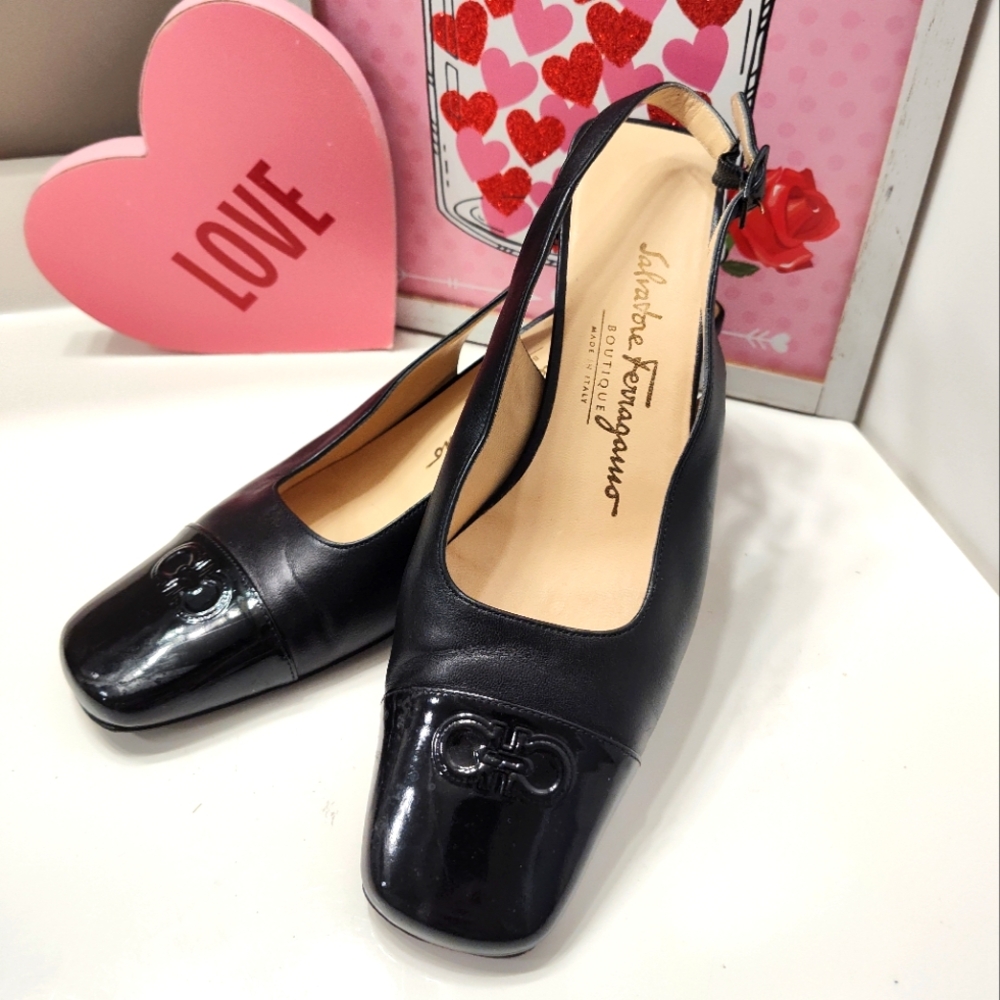 🖤 Vintage EUC SALVATORE FERRAGAMO BLACK LEATHER KITTEN HEEL SLING BACK PUMPS, 6